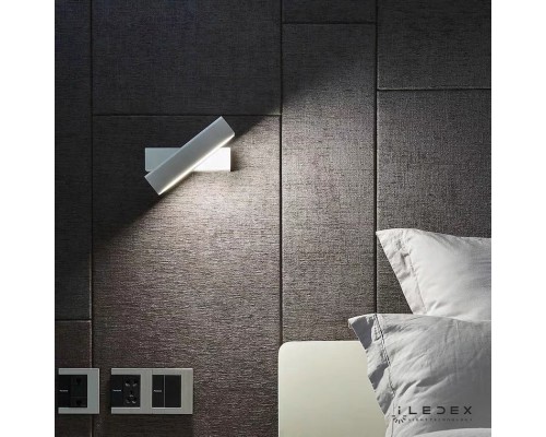 Настенный светильник iLedex FIREFOX 8104W-10W-3000K WHITE