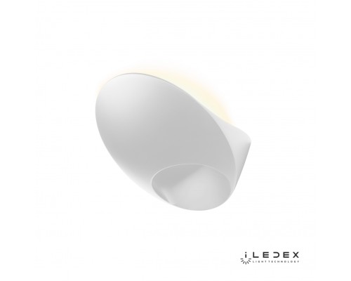 Настенный светильник iLedex Light Flux ZD8152-6W 3000K matt white