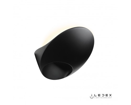 Настенный светильник iLedex Light Flux ZD8152-6W 3000K matt black