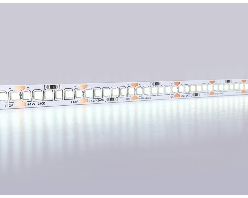 Светодиодная лента 12В 2835 240Led 17Вт/м 6500K IP20 5000*10*1.2 GS1403 AMBRELLA LIGHT AMBRELLA LIGHT