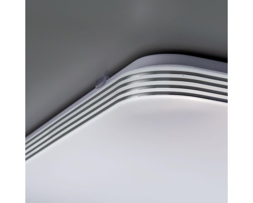 CL714K900G Симпла LED Св-к с пультом