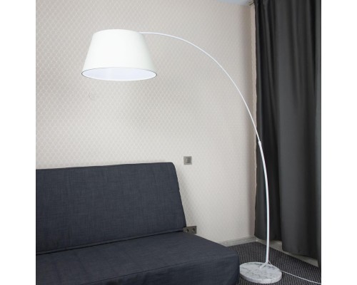 CL807010 Арчи Белый Св-к Торшер