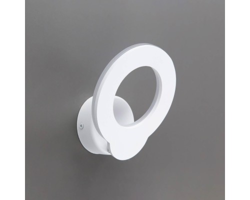 Настенный светодиодный светильник Citilux CL704040 Декарт-4 9Вт 3000К