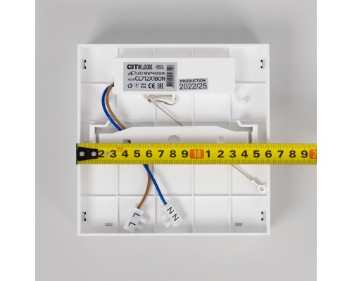 CL712X180N Тао Белый Св-к Накл. LED 18W*4000K