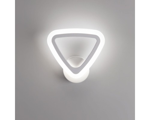 CL234B310 Мальта Белый Бра