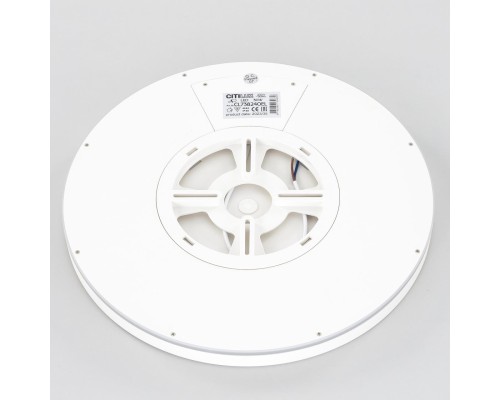 CL738240EL Бейсик Лайн Белый Св-к с пультом LED+RGB 30W