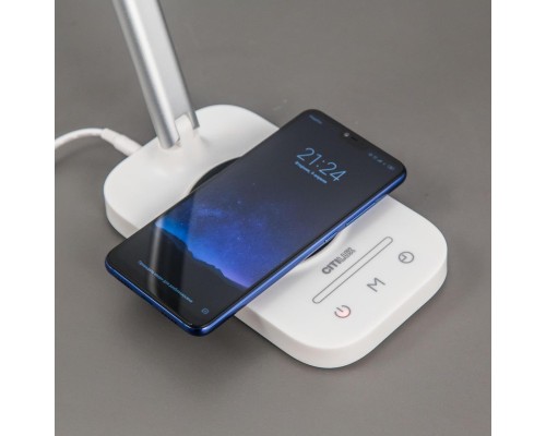 Настольная светодиодная лампа с выключателем Citilux CL803051 Ньютон 9 Вт 3000-4000K