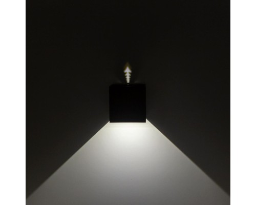 Настенный светодиодный светильник Citilux CL704061 Декарт-6 6Вт 3000К