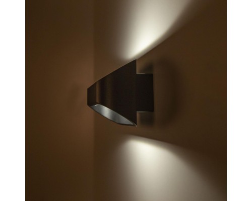 Настенный светодиодный светильник Citilux CL704071 Декарт-7 6Вт 3000К