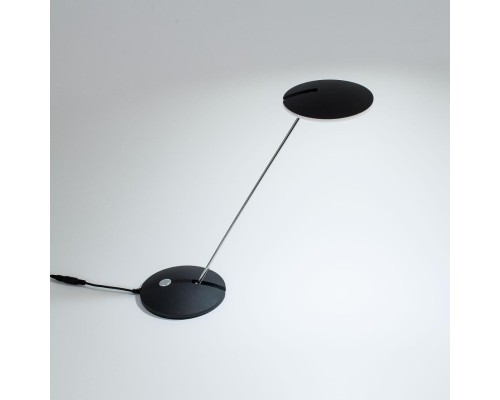 Настольная светодиодная лампа с выключателем Citilux CL803032 Ньютон 11 Вт 3600K Черный