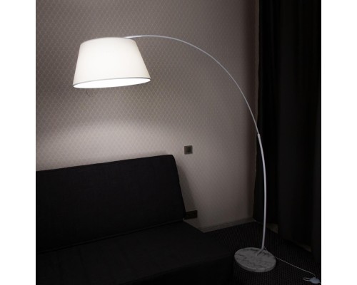 CL807010 Арчи Белый Св-к Торшер