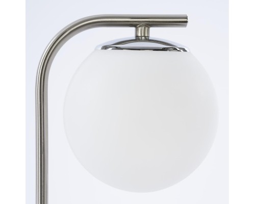 CL228A811 Адам Хром Св-к Настольный