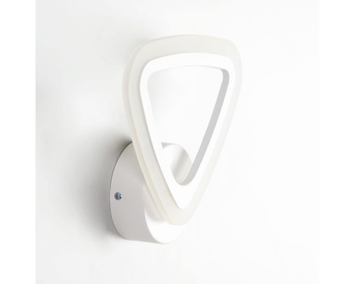 CL234B310 Мальта Белый Бра