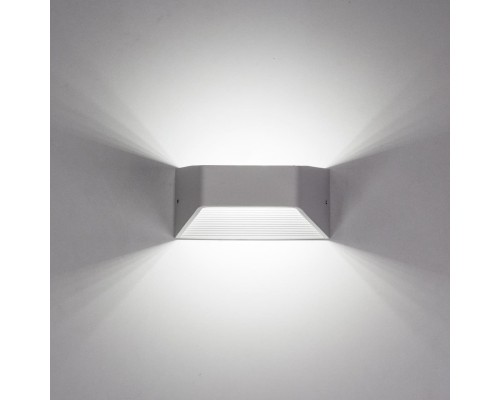 Настенный светодиодный светильник Citilux CL704310 Декарт 6 Вт 3000K Белый