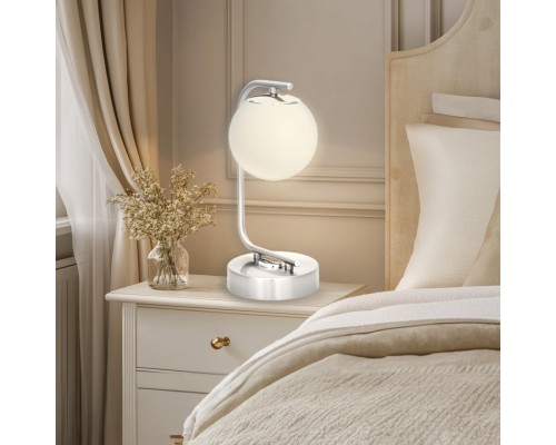 CL228A811 Адам Хром Св-к Настольный