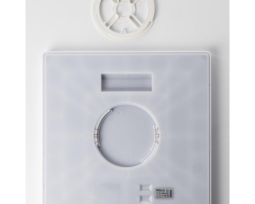 CL749K400 NORMA Белый с пультом и RGB