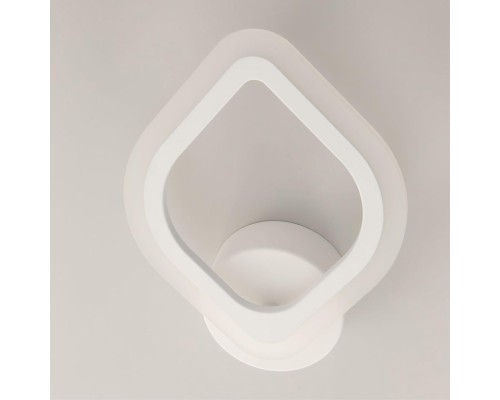 CL236B310 Ромби Белый Бра