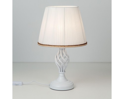 CL402800 Вена Белый Св-к Настольный