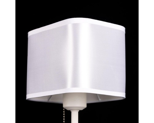 CL469815 Тильда Белый+Атлас Св-к Настольный