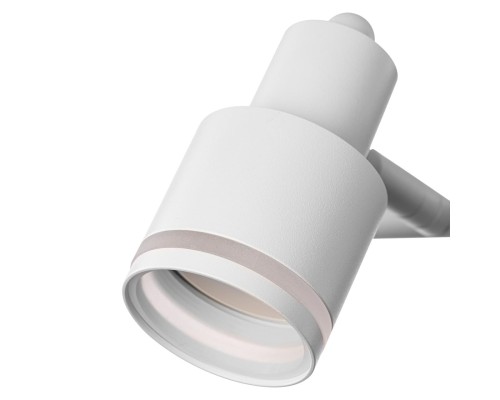 CL565520 Bruno Белый Св-к Спот