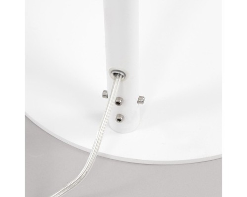 CL806010 Батлер Белый Св-к Торшер со столиком