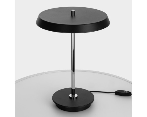 CL812011 LINA Черная Лампа Настольная