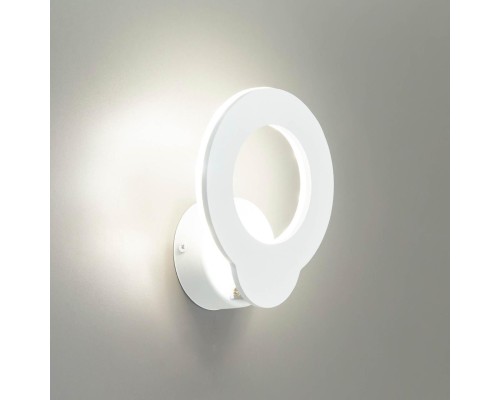 Настенный светодиодный светильник Citilux CL704040 Декарт-4 9Вт 3000К