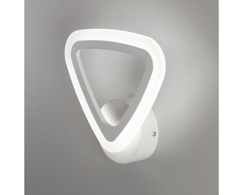 CL234B310 Мальта Белый Бра