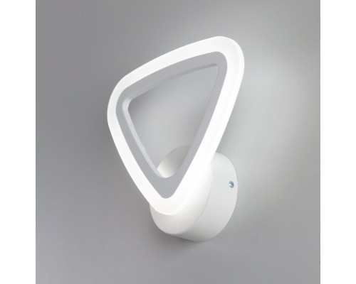 CL234B310 Мальта Белый Бра