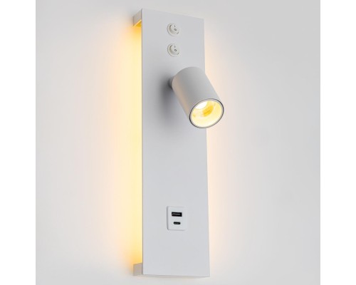 CL704460 Декарт Белый Св-к Настенный с USB