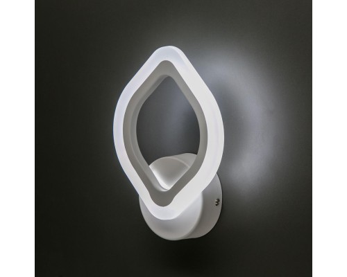 CL236B310 Ромби Белый Бра