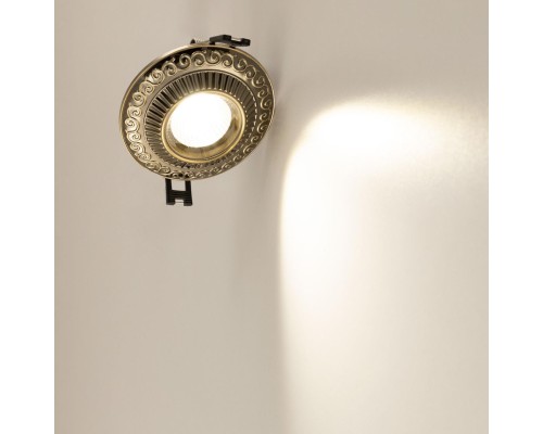 CLD041NW3 Боска Бронза  Св-к Встр. 7W*3500K