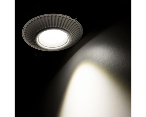 CLD042NW0 Дзета Белый  Св-к Встр. 7W*3500K