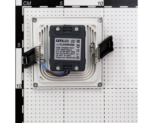 Встраиваемый светодиодный светильник Citilux CLD50K080 Омега 8 Вт 3000K Белый