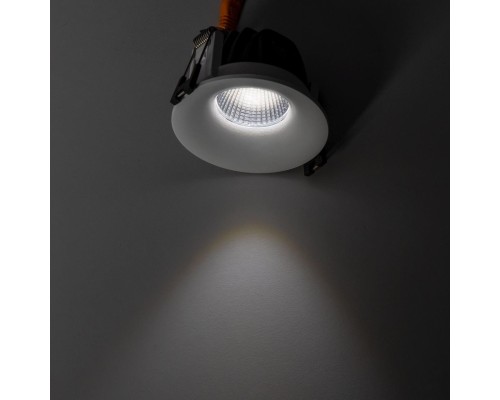 CLD004NW0 Гамма Белый Св-к Встр. 7W*3500K