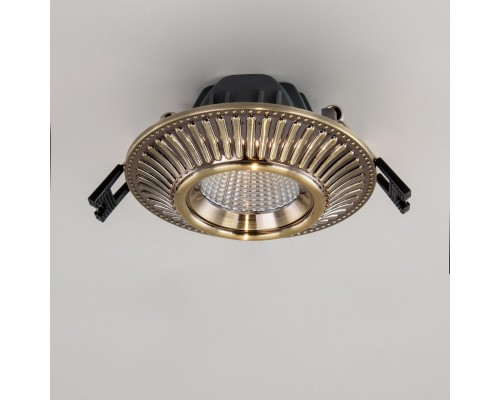 CLD042NW3 Дзета Бронза  Св-к Встр. 7W*3500K