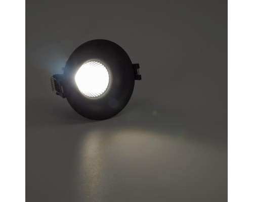 CLD004NW4 Гамма Черный Св-к Встр. 7W*3500K