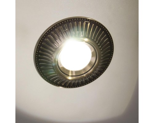 CLD042NW3 Дзета Бронза  Св-к Встр. 7W*3500K