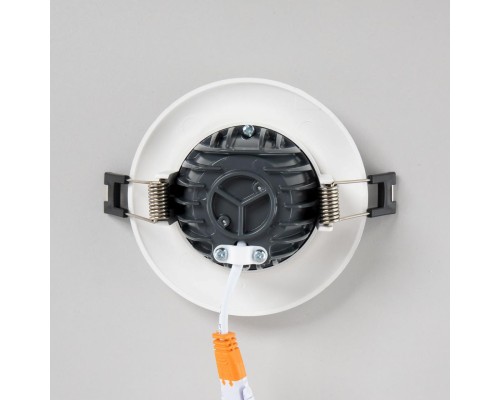 CLD041NW0 Боска Белый  Св-к Встр. 7W*3500K