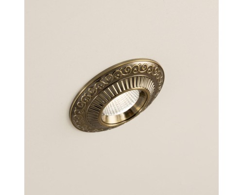 CLD041NW3 Боска Бронза  Св-к Встр. 7W*3500K