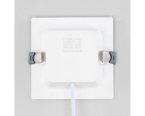 CLD55K07N Галс Квадр. Св-к Встр. LED 7W*4000K