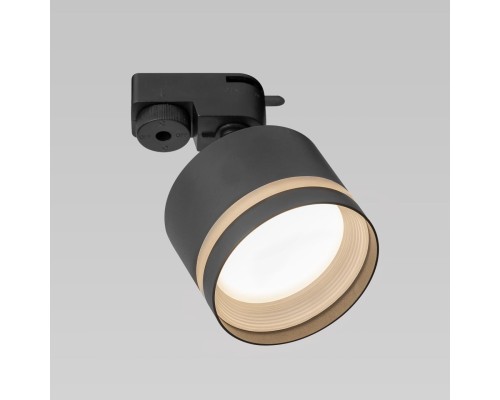 CL002T11 Hardy Черный Св-к Трековый