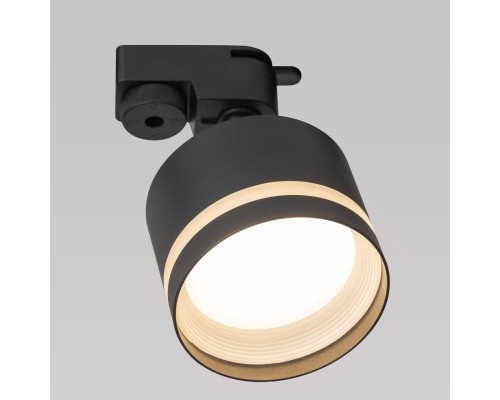 CL002T11 Hardy Черный Св-к Трековый