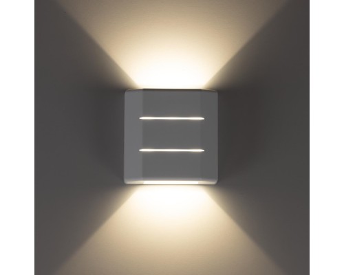 CLU0730 STELS Белый Св-к Настенный