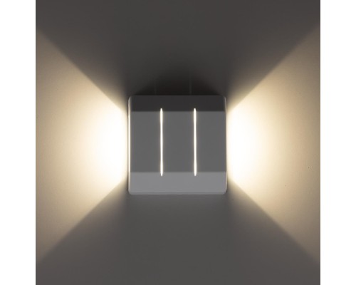 CLU0730 STELS Белый Св-к Настенный