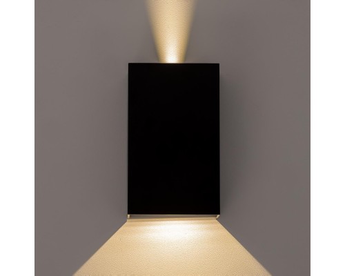 CLU0741 STELS Черный Св-к Настенный