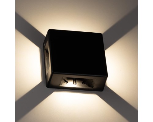 CLU0721 STELS Черный Св-к Настенный