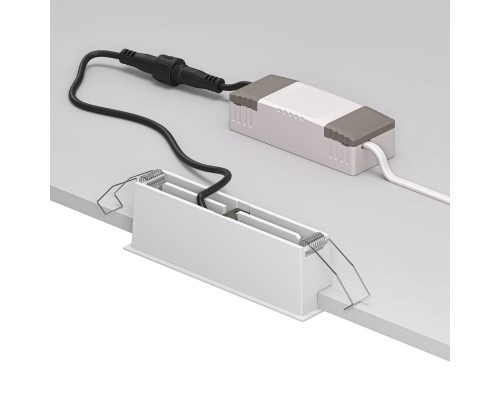 DK2514-WB Встраиваемый светильник SPACE со светодиодом L126mm 220V 10W 38° 4000К IP20 белый/черный алюминий