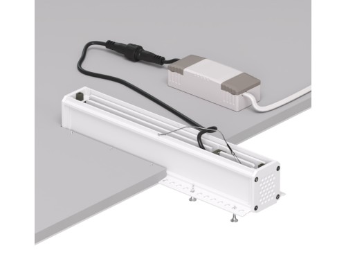 DK2532-WB Встраиваемый светильник SPACE со светодиодом под шпатлевку L240mm 220V 20W 38° 4000К IP20 белый/черный алюминий