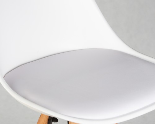 Стул полубарный DOBRIN RONNI, ножки светлый бук, белый (ZL-W-02)